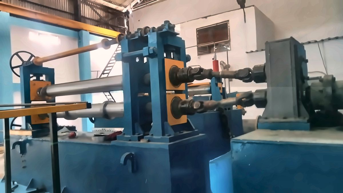 Recoiler with mandrel on the shop floor